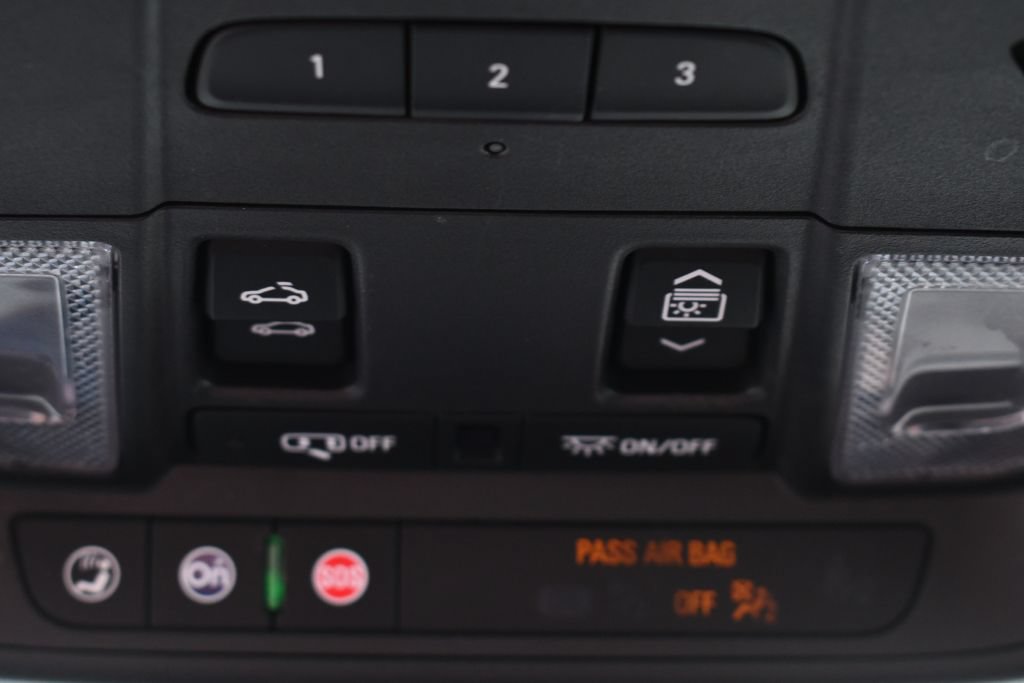 Used 2020 Chevrolet Blazer RS AWD/4WD image 34