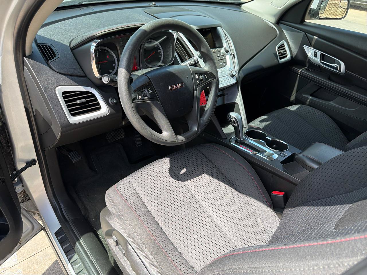 Used 2014 GMC Terrain SLE FWD image 10