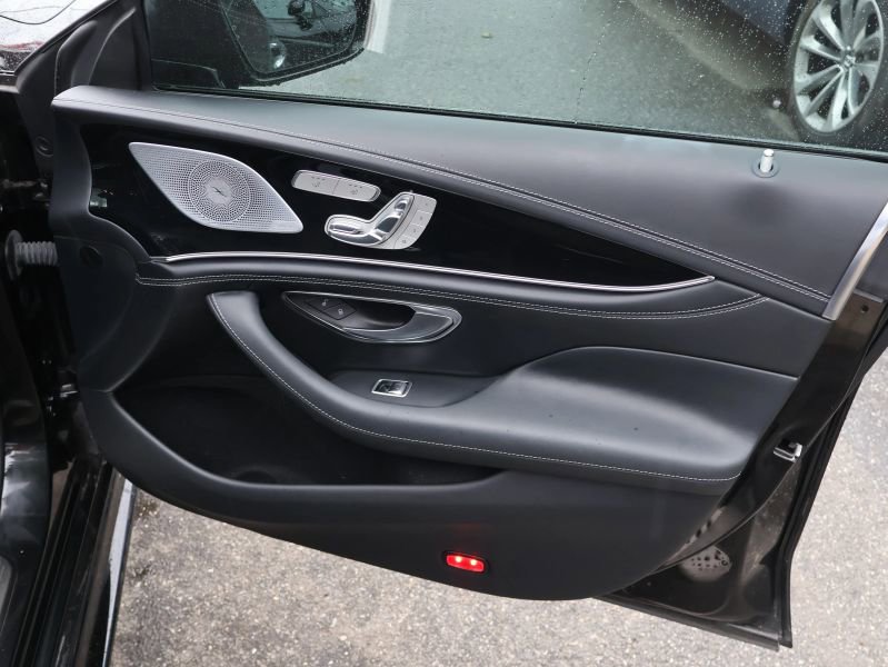 Used 2019 Mercedes-Benz AMG GT 63 S w/ Driver Assistance Package image 30