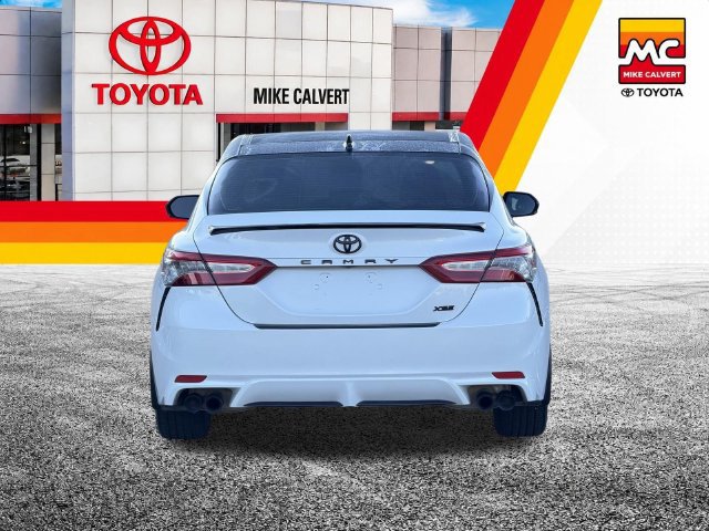 Used 2019 Toyota Camry XSE w/ Navigation Package FWD image 5