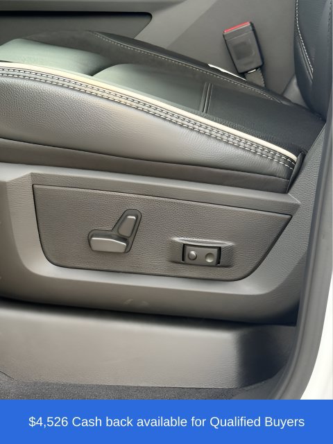 New 2026 RAM 2500 Laramie w/ Night Edition AWD/4WD image 18
