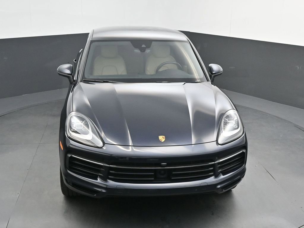 Used 2022 Porsche Cayenne Coupe w/ Premium Package image 32