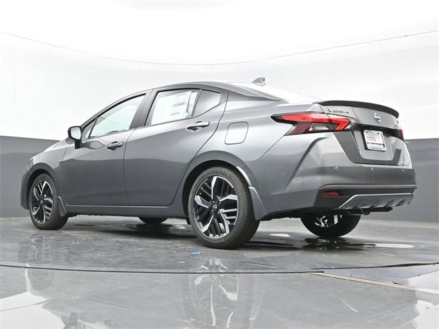 New 2025 Nissan Versa SR w/ Trunk Package image 22