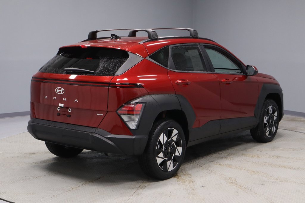 Certified 2025 Hyundai Kona SEL image 10