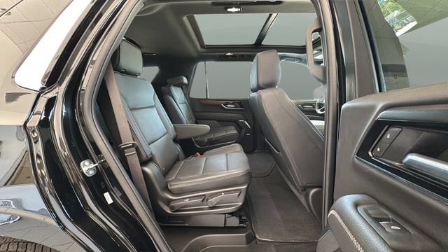 Used 2026 GMC Yukon Denali w/ Sun & Power Step Package AWD/4WD image 21