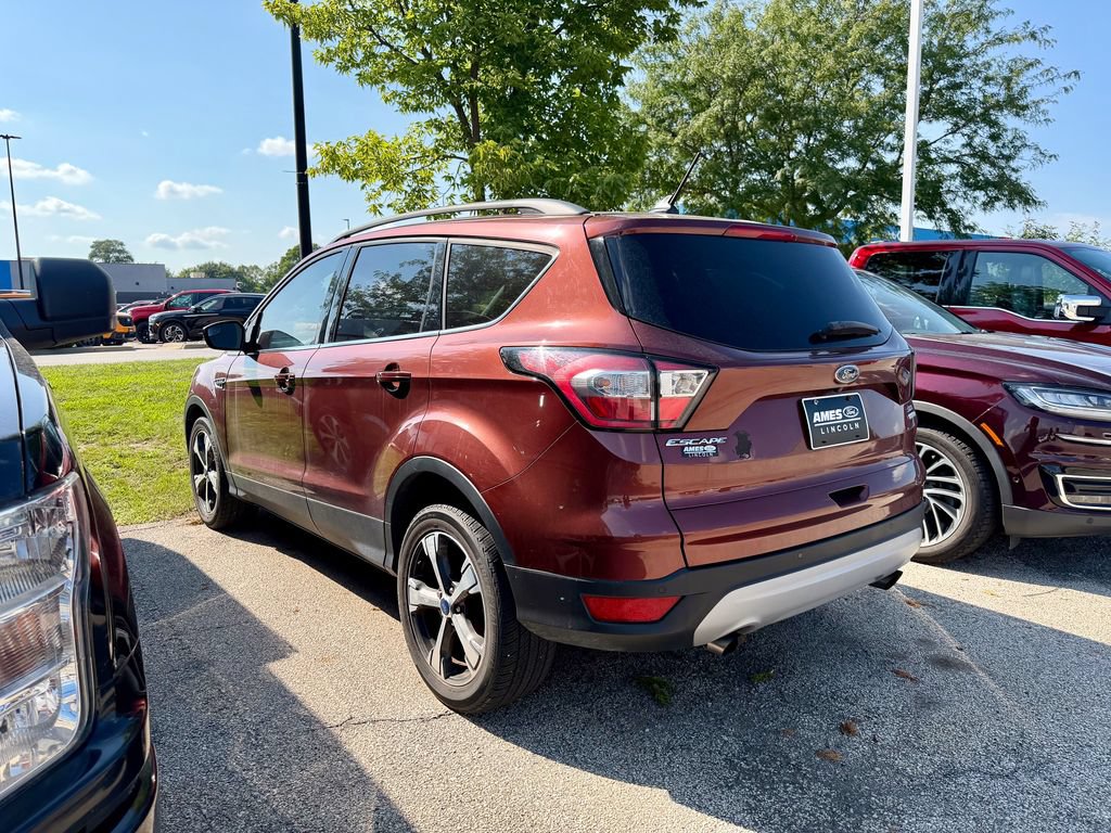 Used 2018 Ford Escape SEL FWD image 2