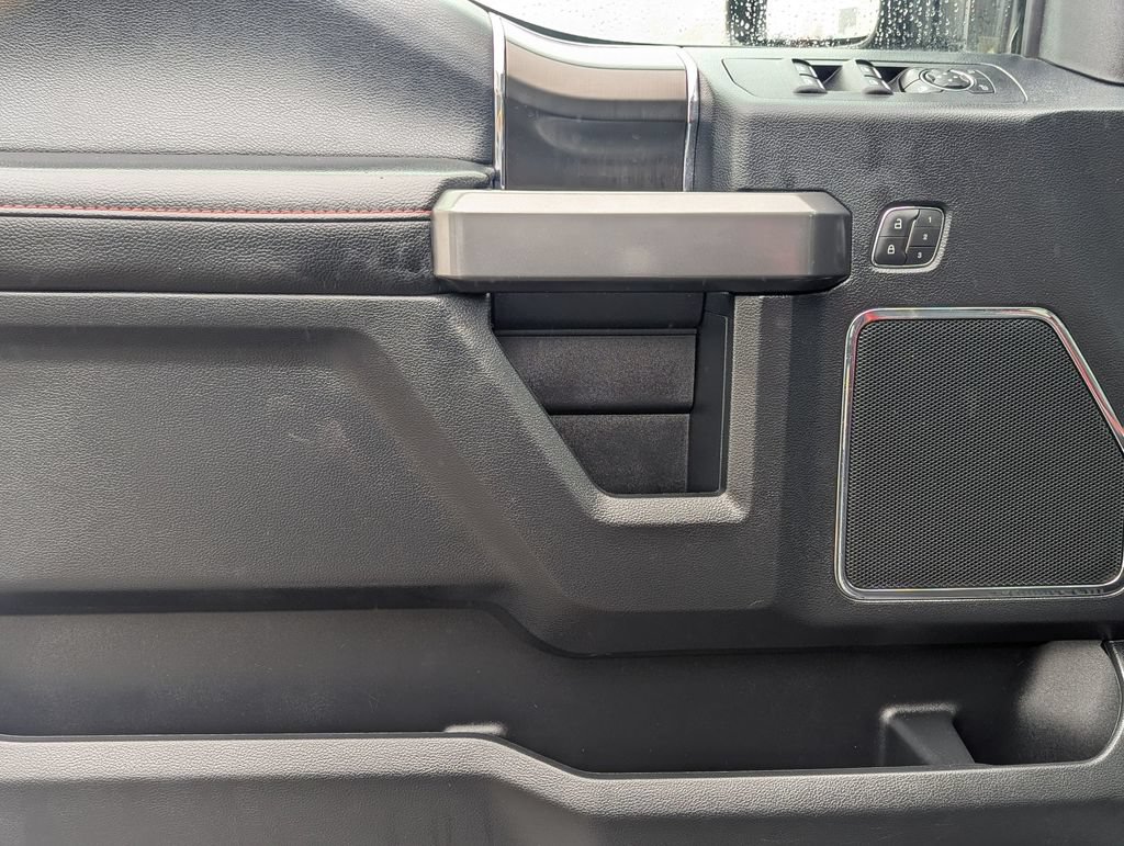 Used 2019 Ford F150 Lariat AWD/4WD image 12