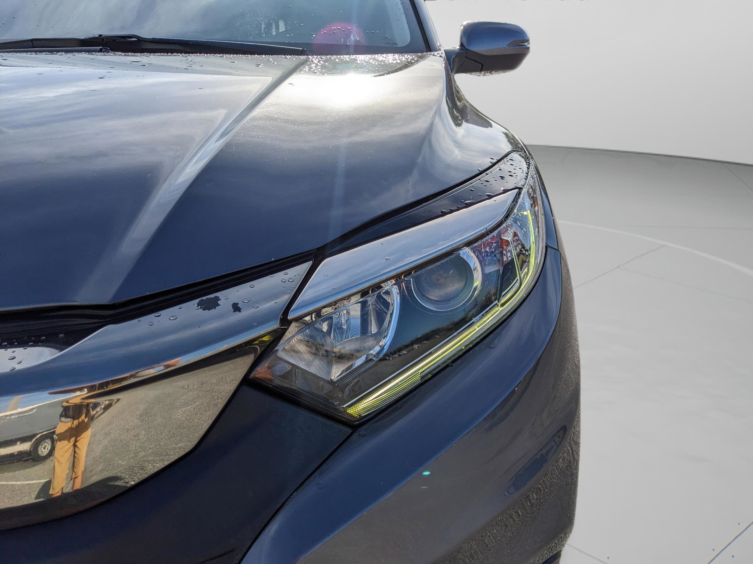 Used 2022 Honda HR-V EX image 10