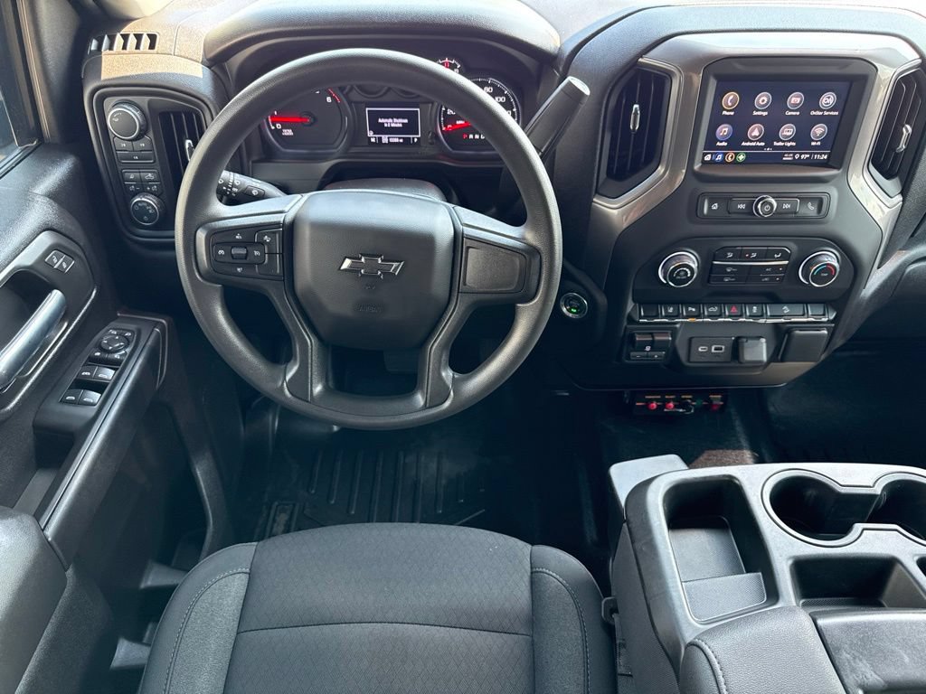 Used 2025 Chevrolet Silverado 2500 Custom w/ Custom Value Package AWD/4WD image 29