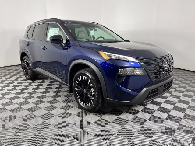 New 2026 Nissan Rogue Dark Armor FWD image 3