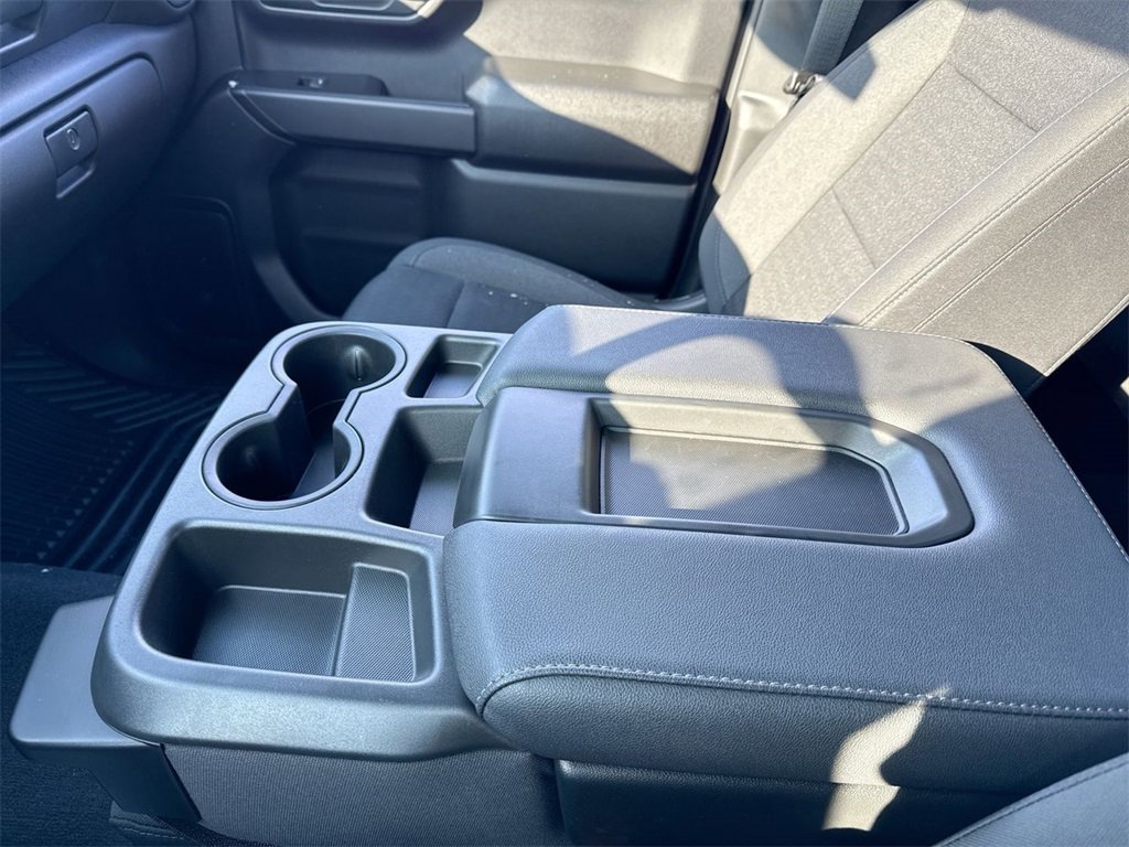 Used 2022 Chevrolet Silverado 1500 Custom image 21