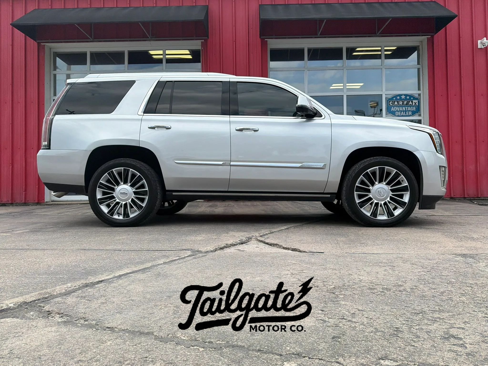 Used 2016 Cadillac Escalade Platinum