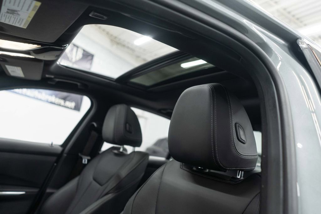 Used 2024 BMW 330e xDrive image 8