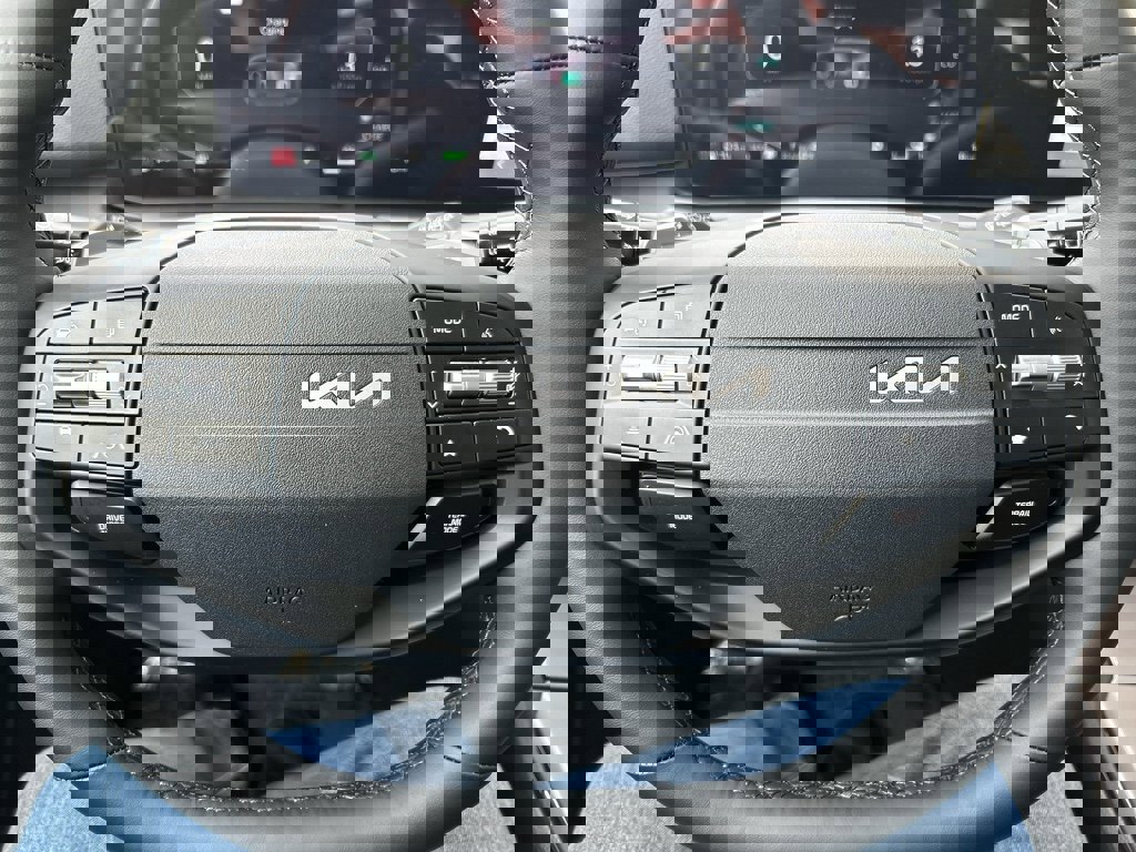 New 2026 Kia Sportage SX Prestige image 25