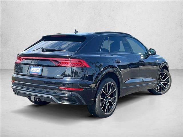 Used 2021 Audi Q8 Premium Plus w/ Premium Plus Package image 2
