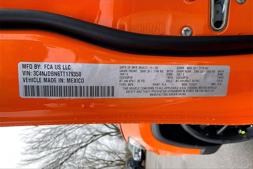 New 2026 Jeep Compass Latitude image 13