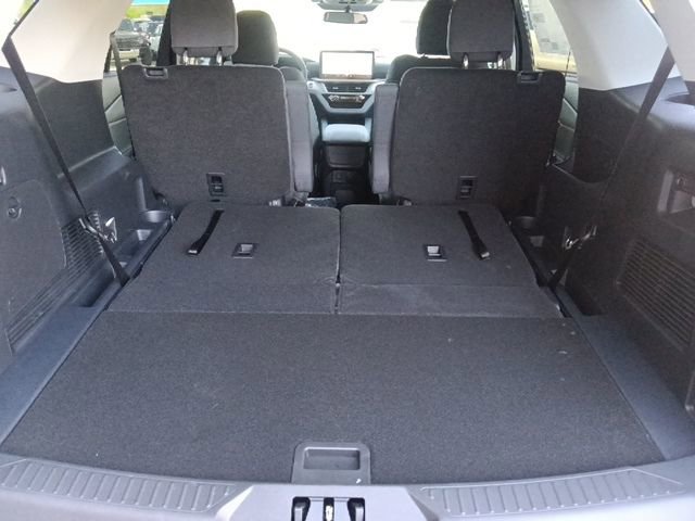 New 2026 Ford Explorer Active RWD image 29