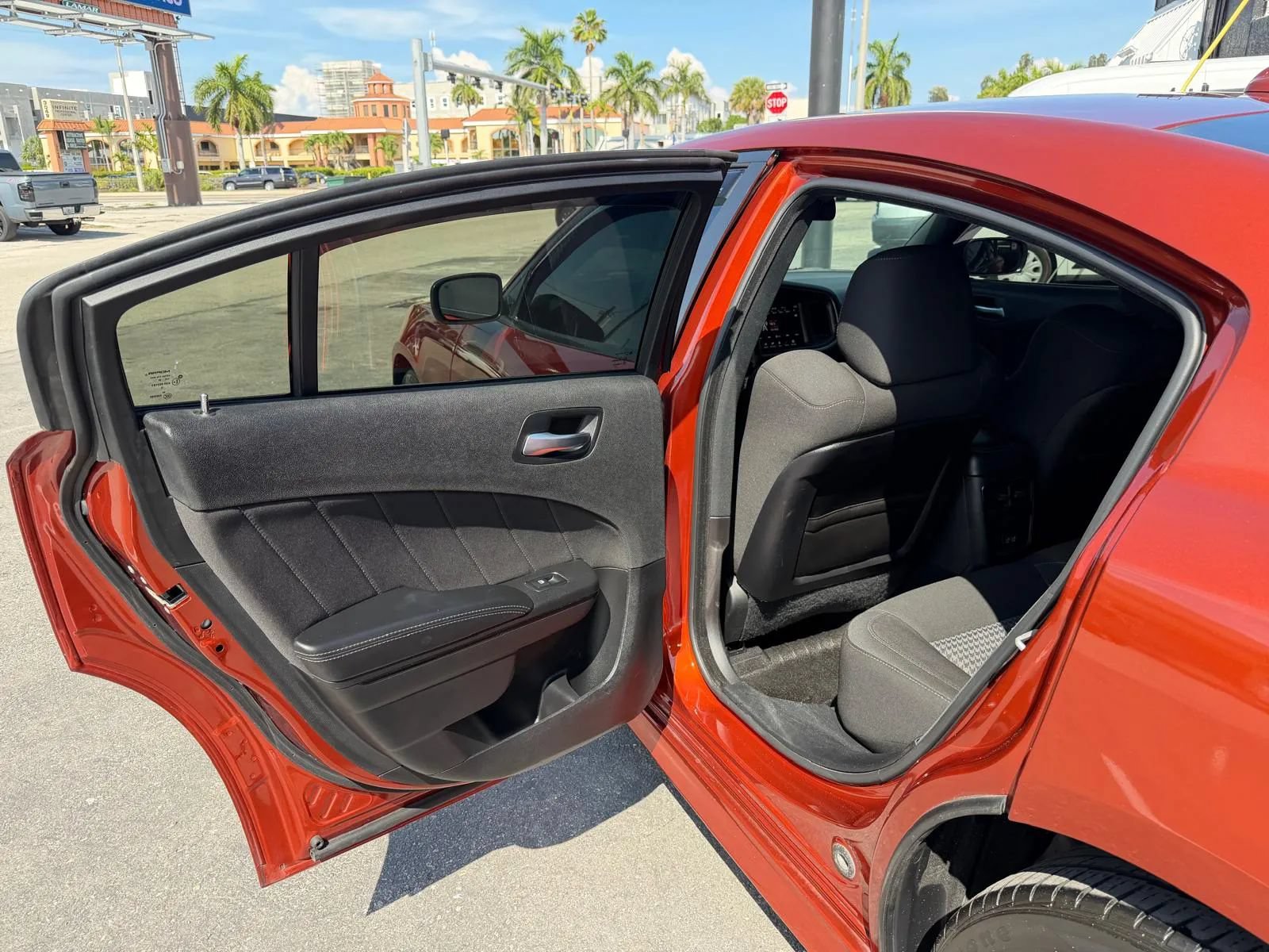 Used 2021 Dodge Charger R/T w/ Blacktop Package RWD image 21