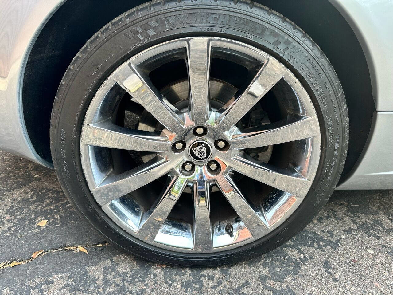 Used 2007 Jaguar XK Convertible image 33