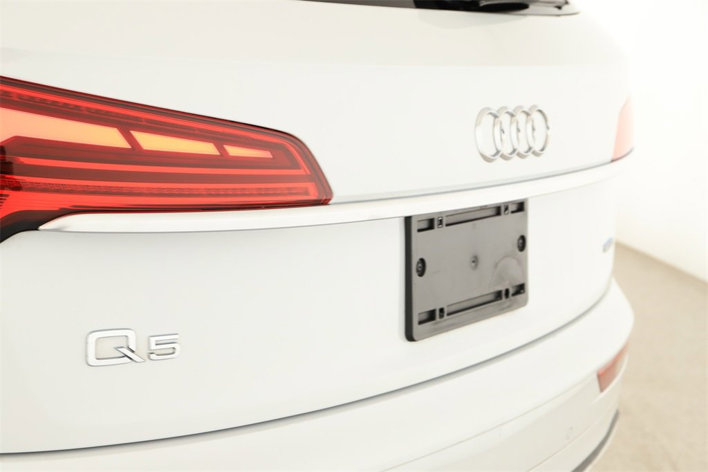 Used 2021 Audi Q5 2.0T Premium w/ Convenience Package image 28