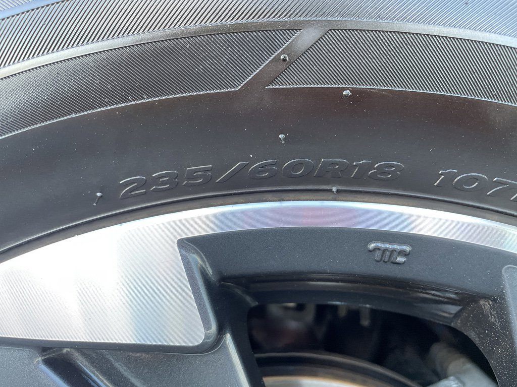 Certified 2025 Nissan Rogue SV image 26