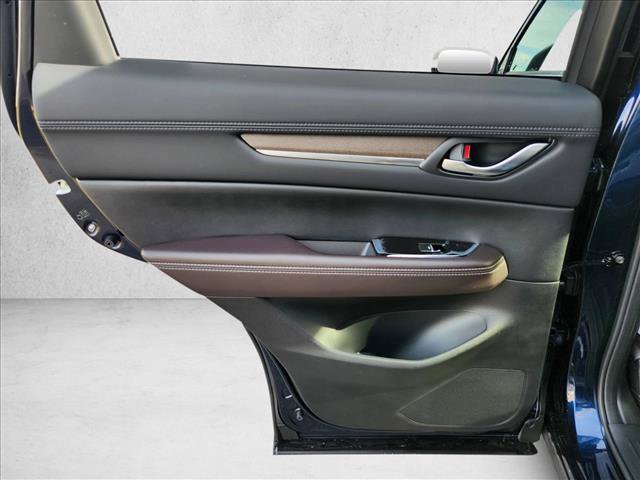New 2025 MAZDA CX-5 Signature image 13