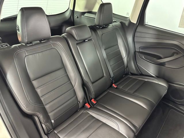 Used 2017 Ford Escape Titanium AWD/4WD image 28
