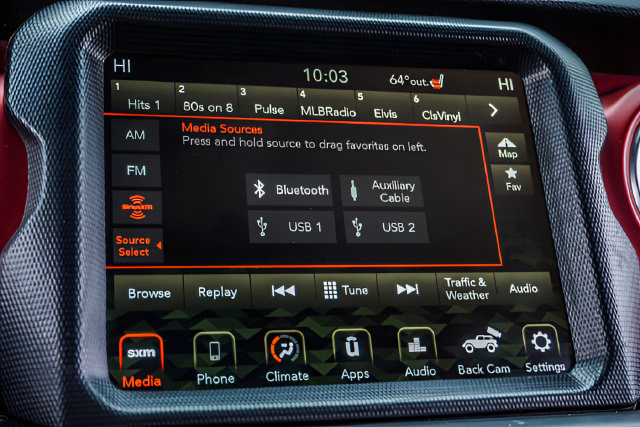 Used 2022 Jeep Wrangler Unlimited Rubicon w/ Cold Weather Group AWD/4WD image 22
