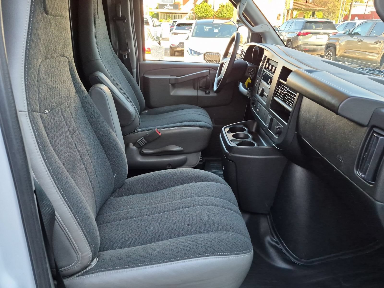 Used 2025 Chevrolet Express 2500 w/ Driver Convenience Package RWD image 27