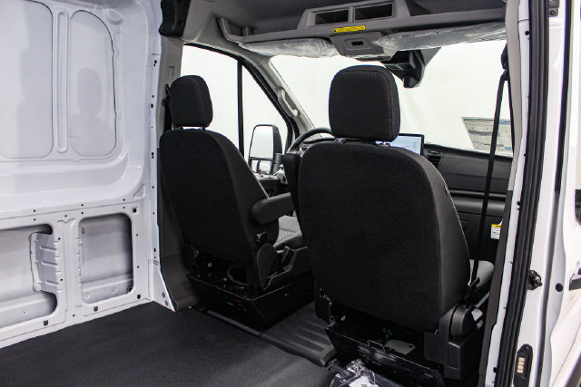 New 2027 Ford Transit 250 148 Medium Roof RWD image 14