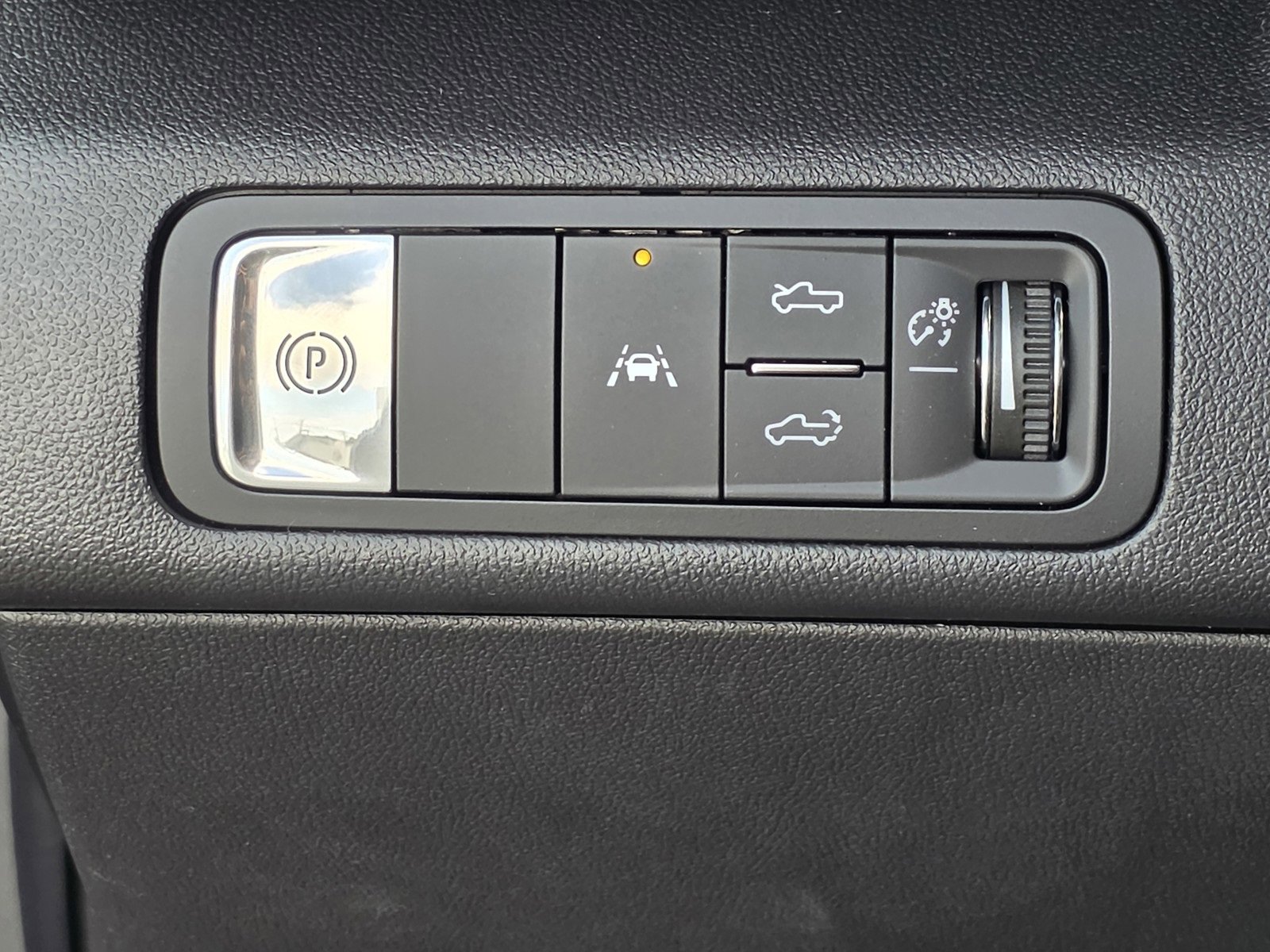 New 2026 Chevrolet Silverado EV Trail Boss w/ Premium Package image 35