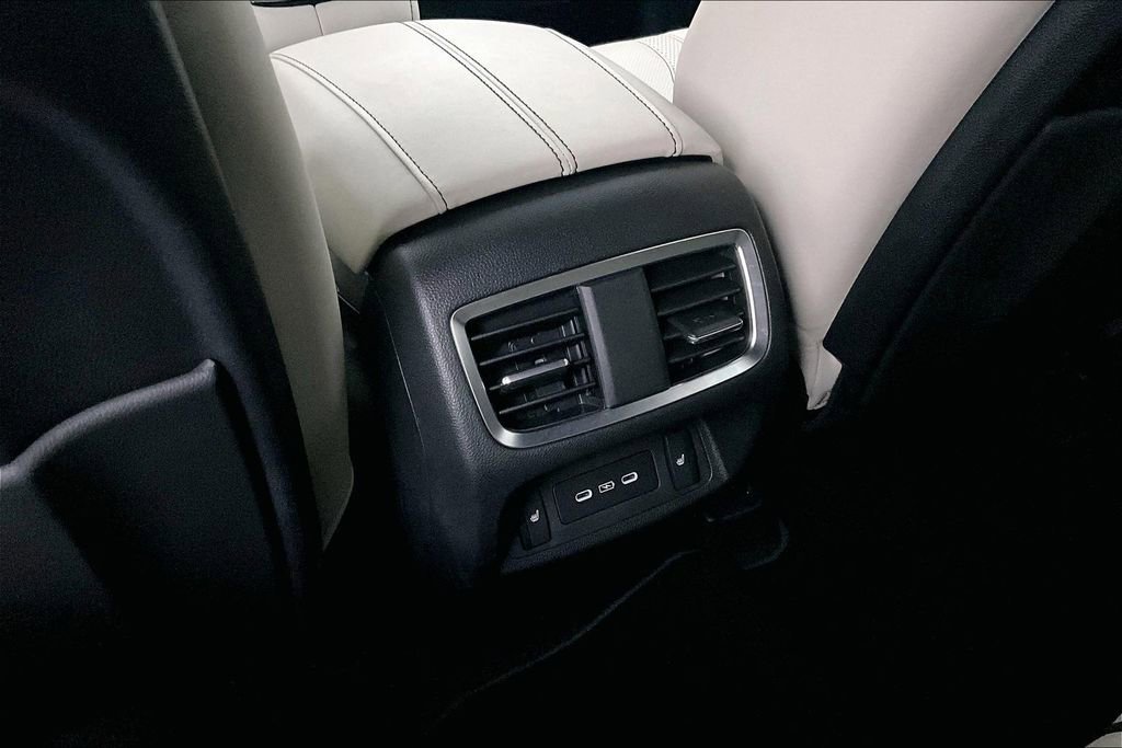 Used 2025 Acura RDX A-Spec image 29