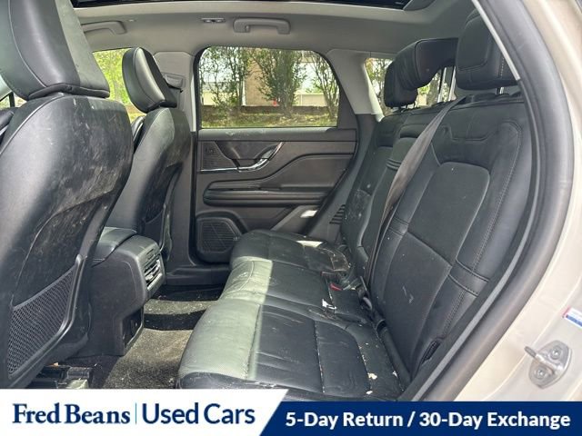 Used 2022 Lincoln Corsair AWD w/ Premium Package image 13