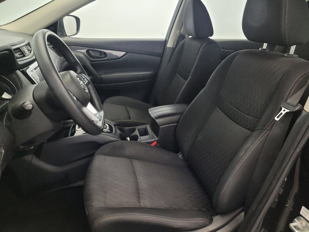 Used 2019 Nissan Rogue S AWD/4WD image 17