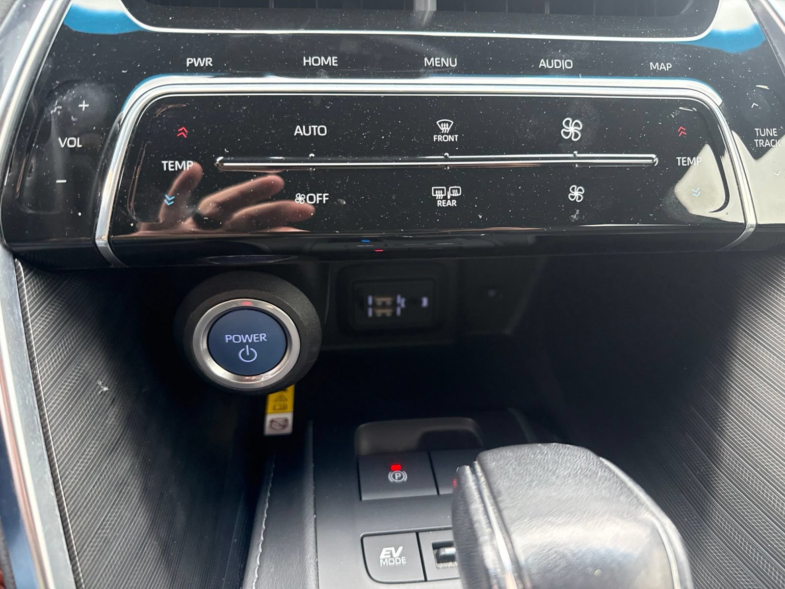 Used 2021 Toyota Venza Limited AWD/4WD image 24
