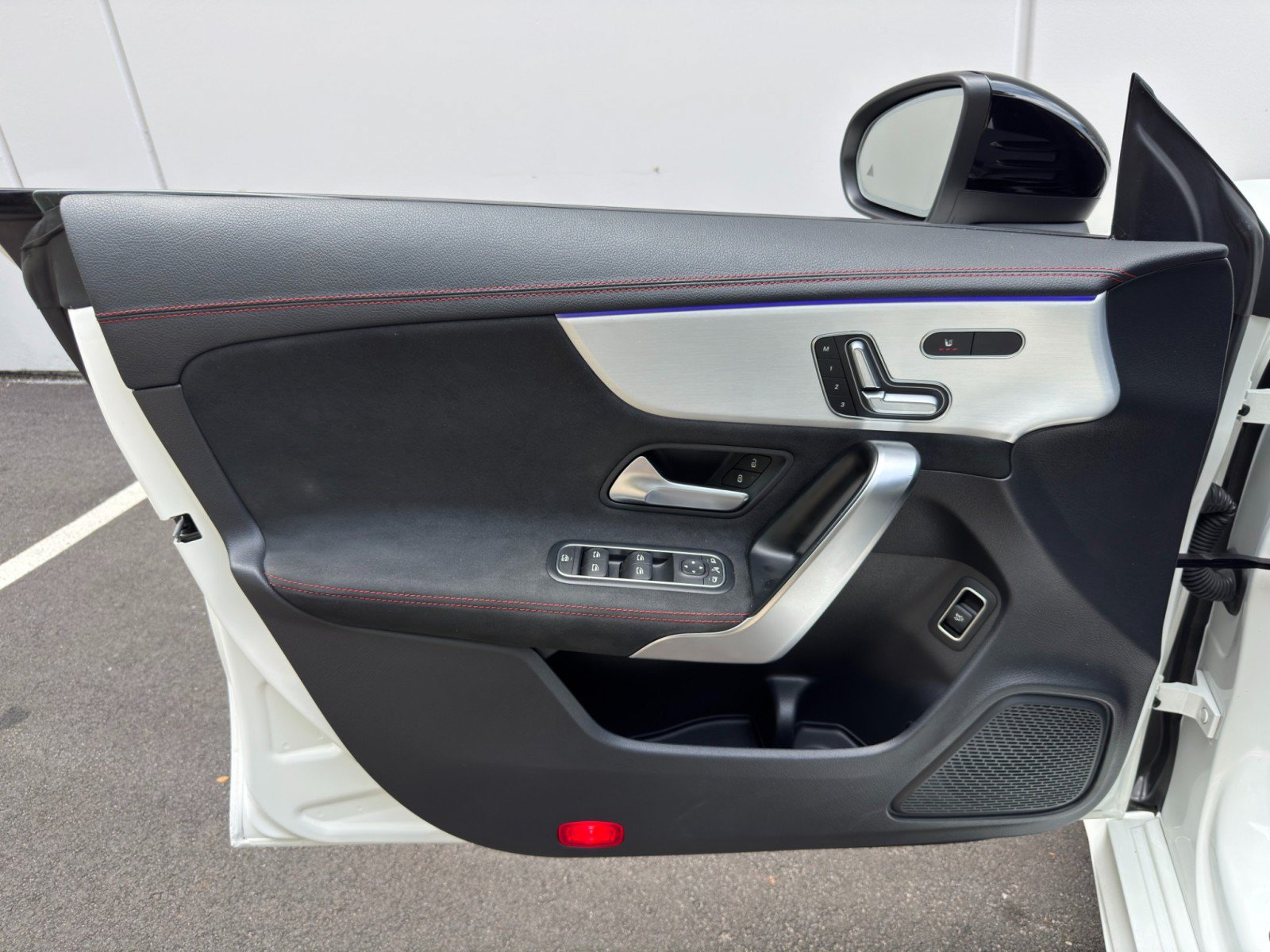 Used 2024 Mercedes-Benz CLA 250 w/ AMG Night Package image 41