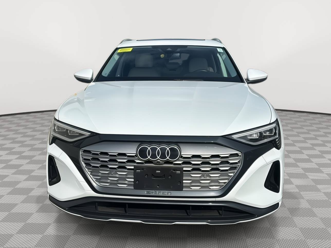 Used 2024 Audi Q8 e-tron Premium Plus w/ Premium Plus Package AWD/4WD image 5