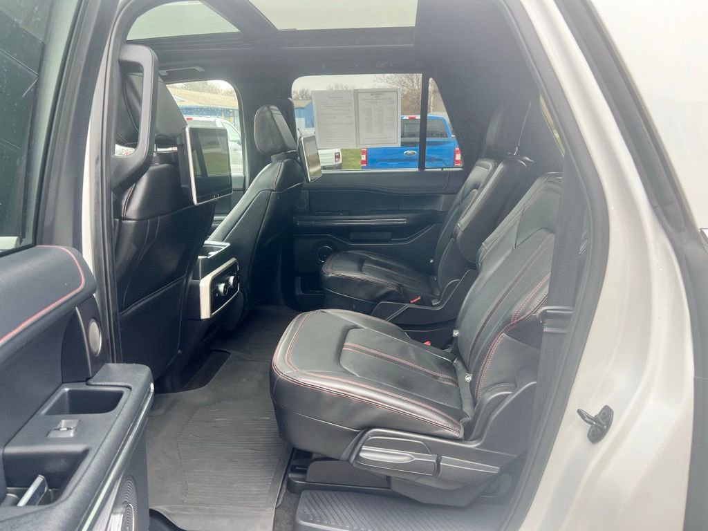 Used 2022 Ford Expedition Max Limited image 25