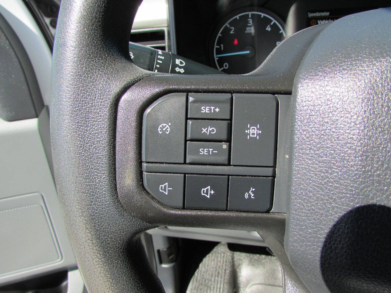 Used 2023 Ford F350 XL w/ XL Chrome Package RWD image 25