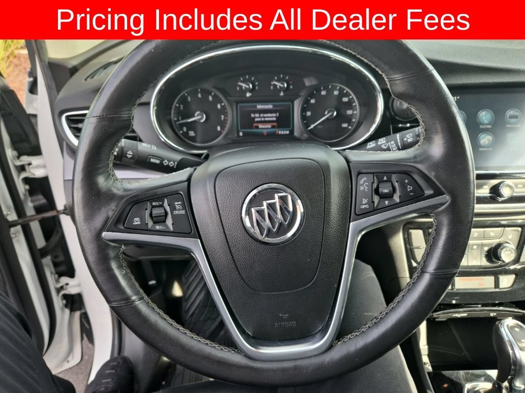 Used 2020 Buick Encore Essence FWD image 6