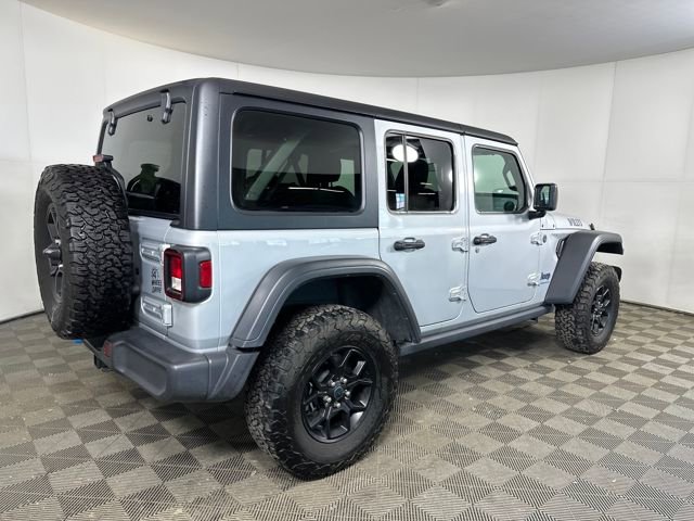 Used 2024 Jeep Wrangler Unlimited image 3