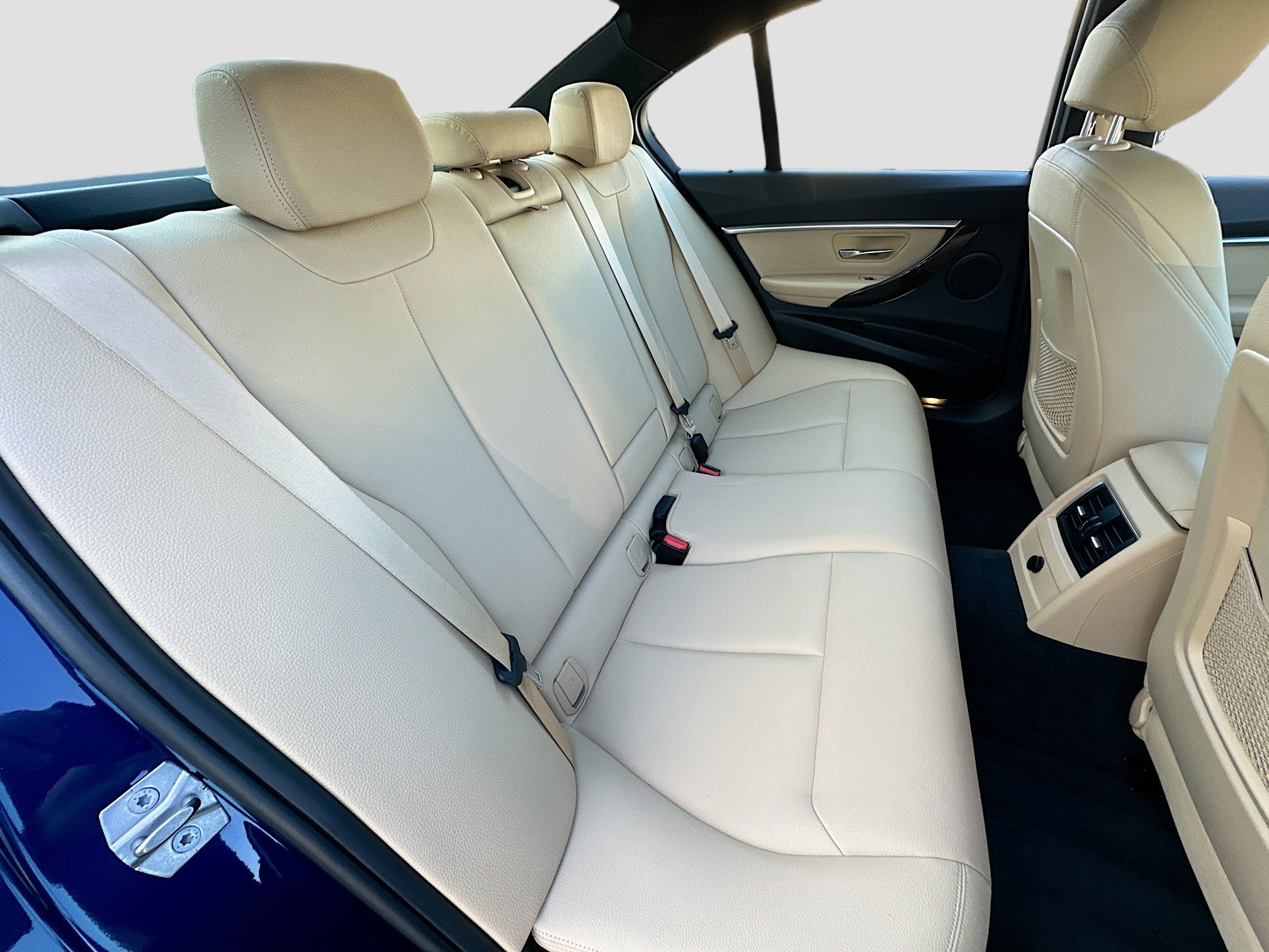 Used 2018 BMW 330i Sedan image 31