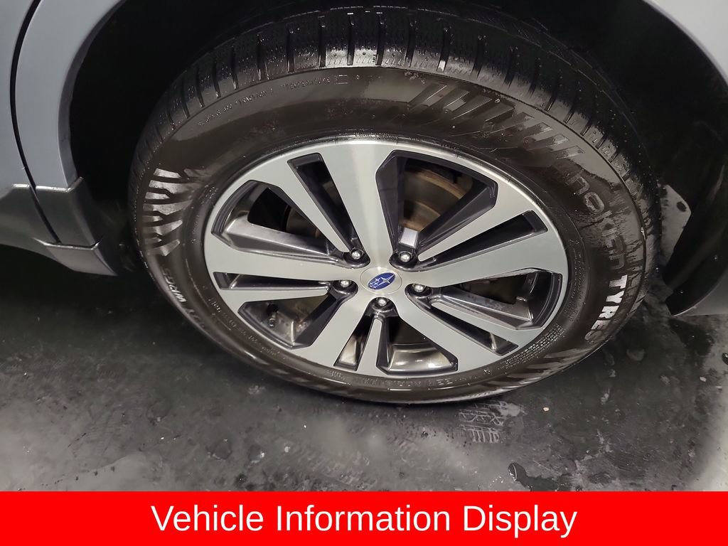 Used 2018 Subaru Outback 3.6R Limited AWD/4WD image 15