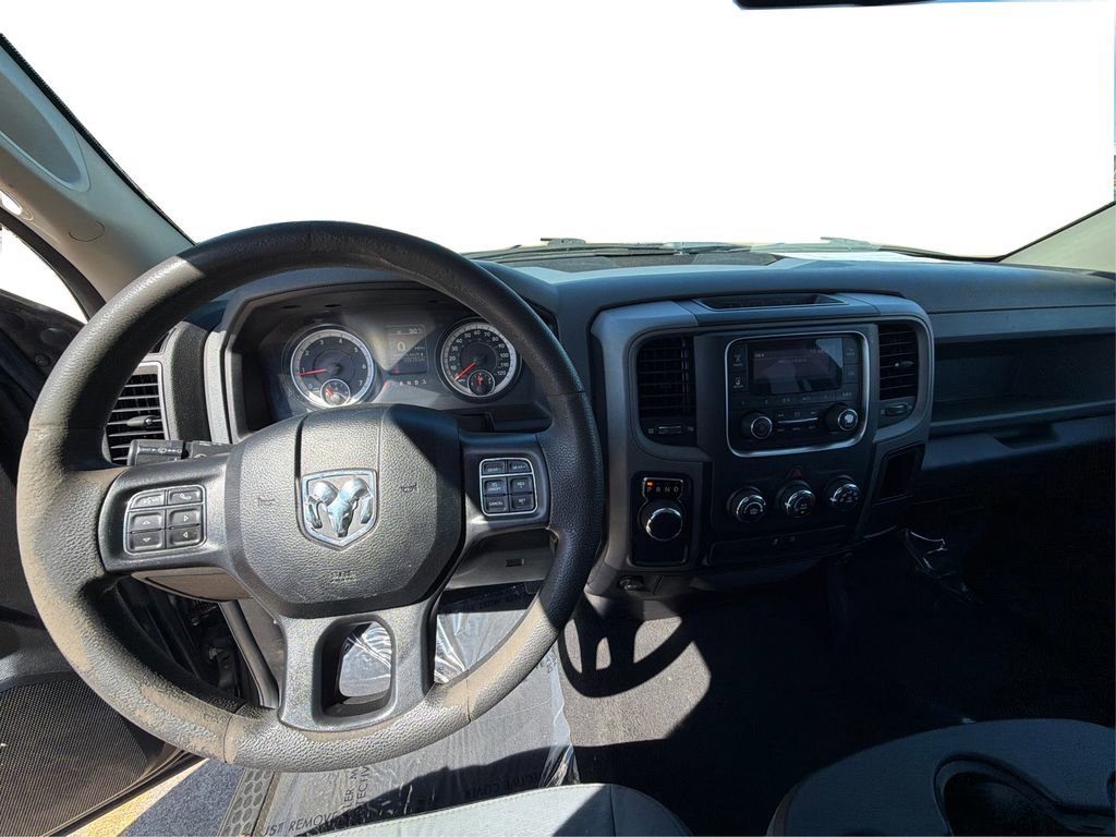 Used 2019 RAM 1500 Tradesman w/ Chrome Plus Package RWD image 28