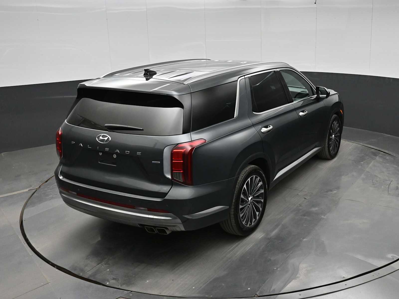 Used 2024 Hyundai Palisade Calligraphy AWD/4WD image 30