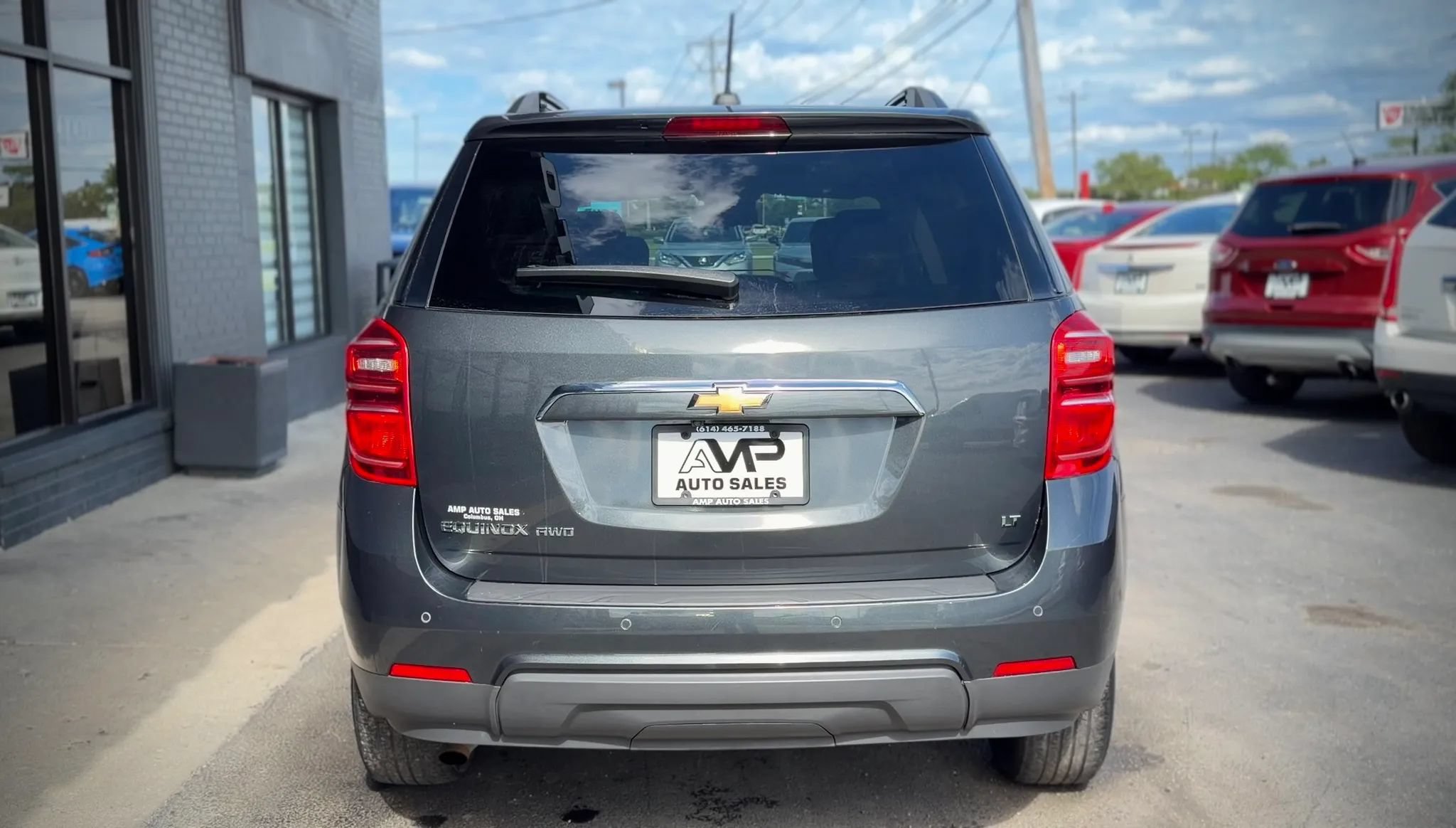 Used 2017 Chevrolet Equinox LT w/ Convenience Package AWD/4WD image 3