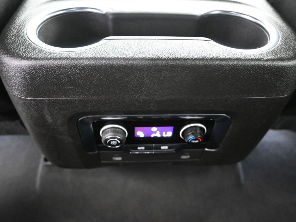 Used 2021 Chevrolet Tahoe LT image 19