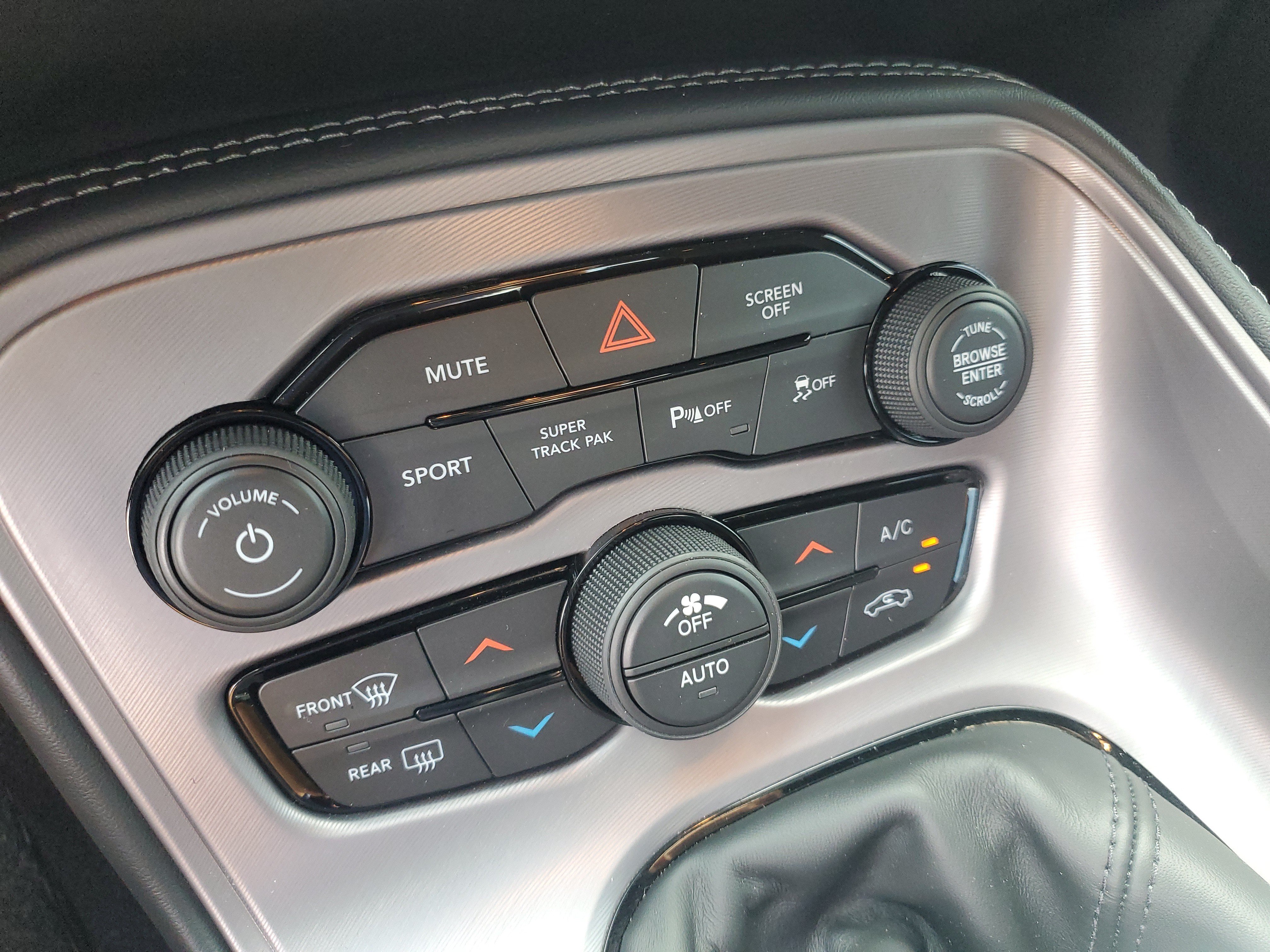 Used 2023 Dodge Challenger R/T w/ Plus Package RWD image 20