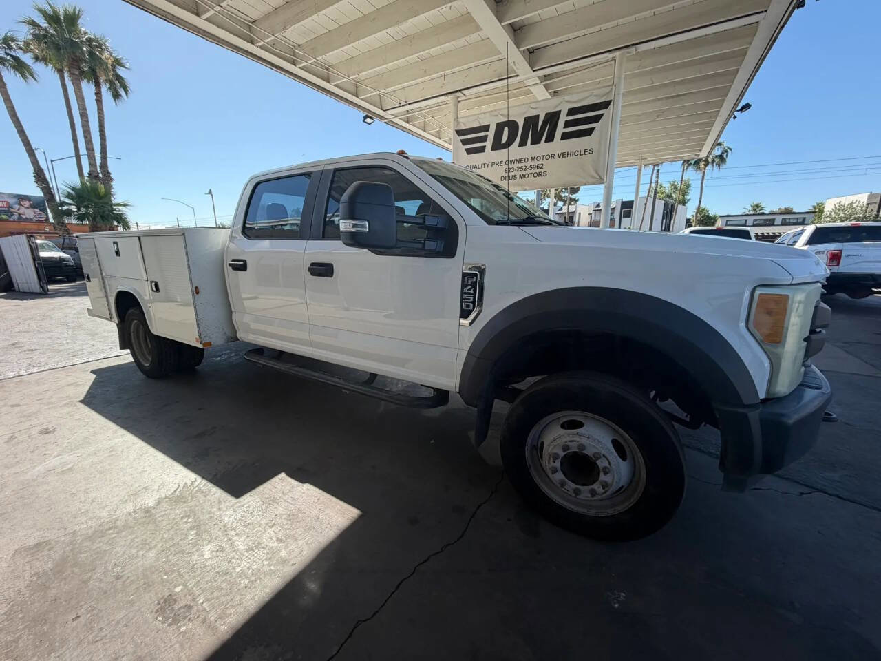 Used 2017 Ford F450 XL w/ Power Equipment Group RWD image 2