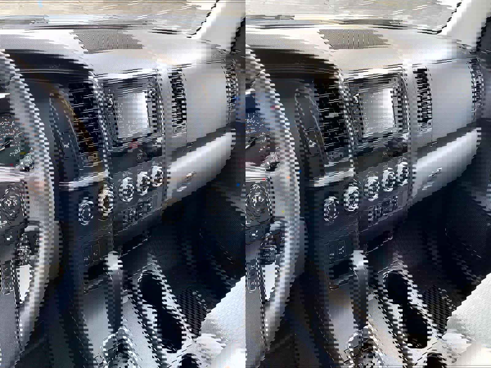 Used 2019 Toyota Sequoia SR5 image 9